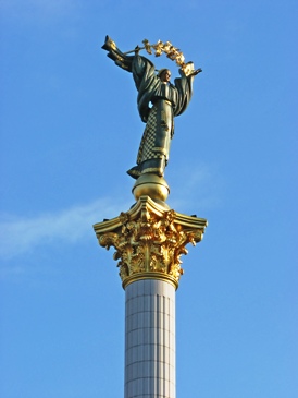 This photo of the Ukrainian Monument to Independence in Kiev was taken by Olexandr Martinyuk of Luck, Ukraine.